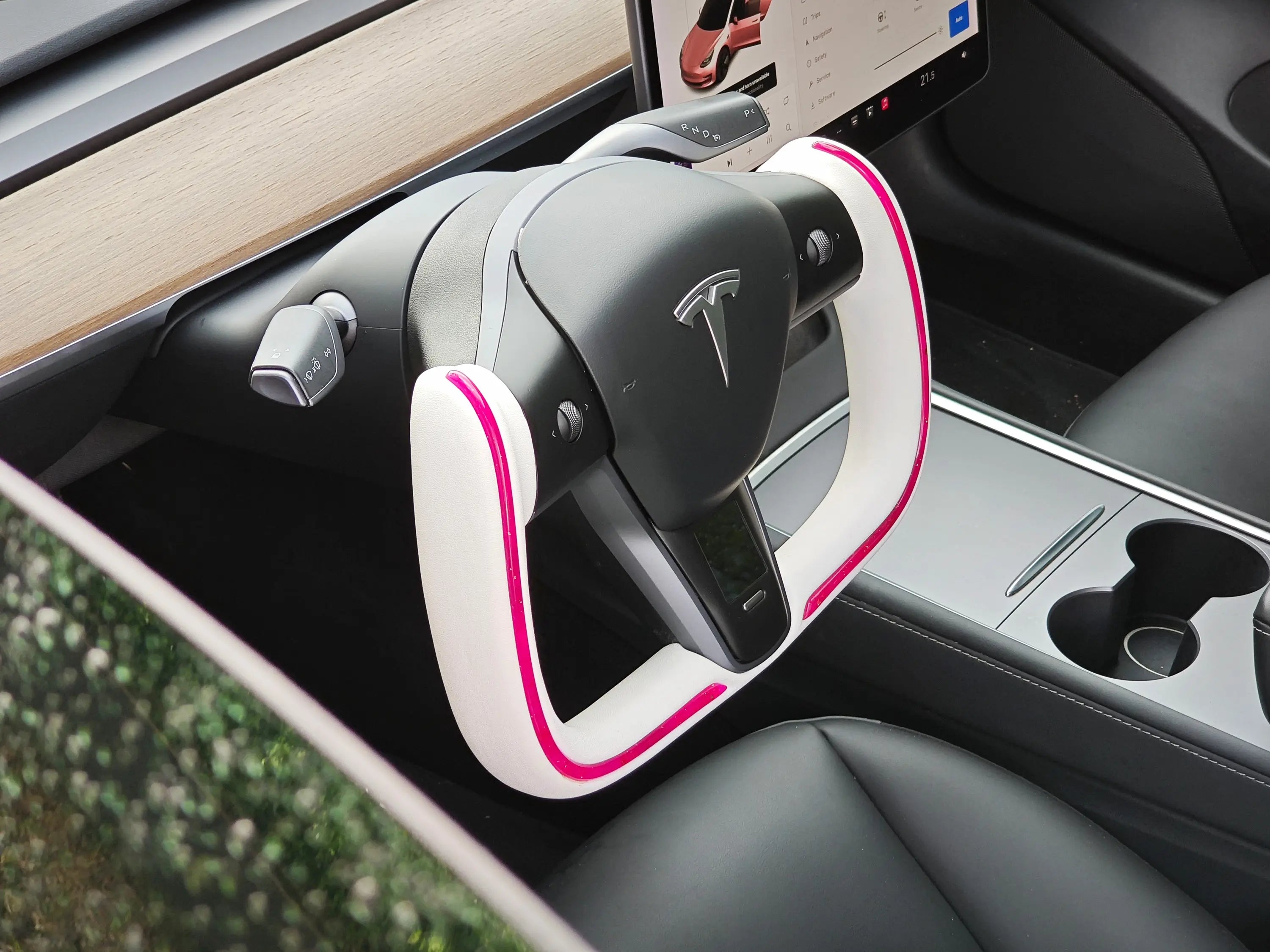 How-to-Protect-and-Maintain-Your-Leather-Steering-Wheel Axeco