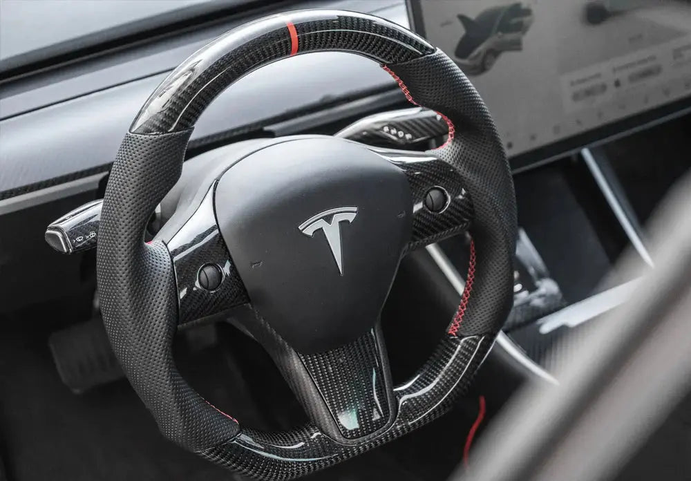 Tesla-Carbon-Fiber-Steering-Wheel-A-Modern-Upgrade-for-Enhanced-Driving-Performance Axeco